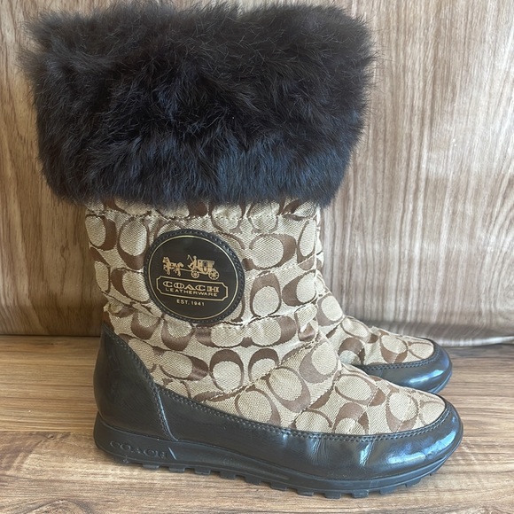 Pre-owned Coach Women Size 7B Joyous Signature Brown Fur Cuff Winter Boots - Picture 2 of 11